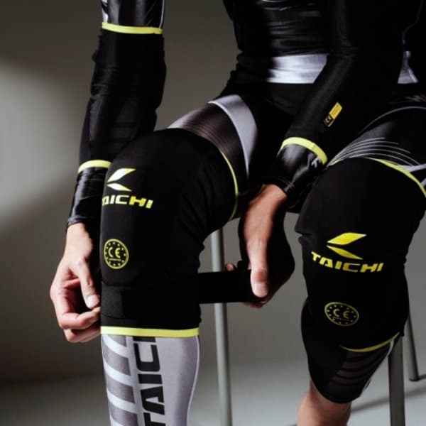 RS Taichi Stealth CE Knee Guard Hard TRV045  Honda Cengkareng