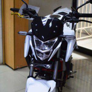 Honda CB150R StreetFire  Info, Pilihan Warna, Harga Cash 