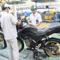Perakitan Warna Baru New Honda CB150R StreetFire