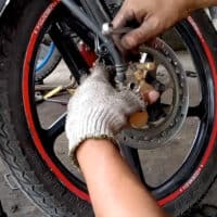 6 Penyebab Rem Blong pada Sepeda Motor