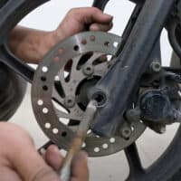Cara Mudah Mengganti Spakbor Depan Honda BeAT FI