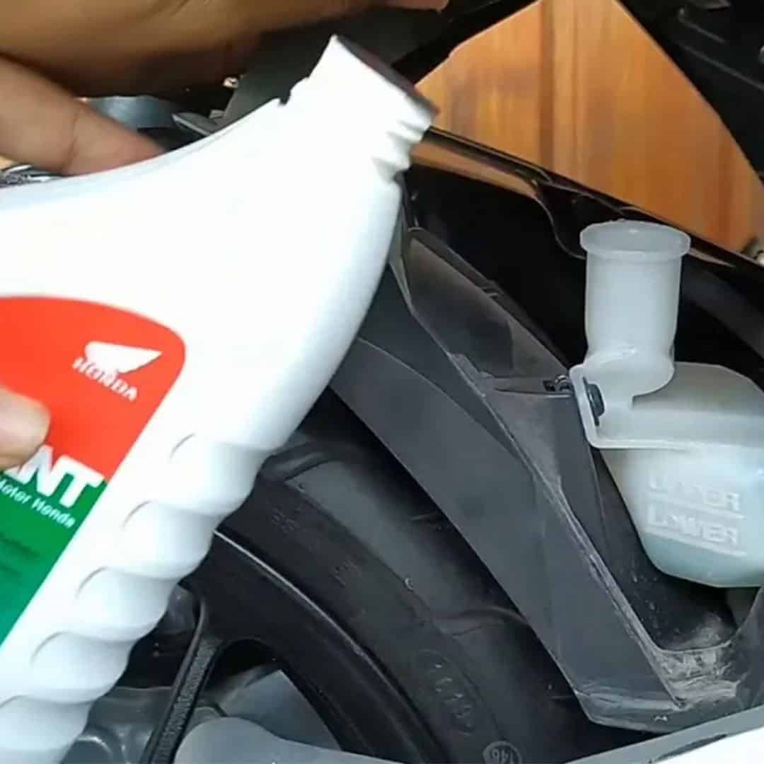 Motor Baru Air Radiator Perlu Dikuras atau Ditambah Saat Service KPB 1?