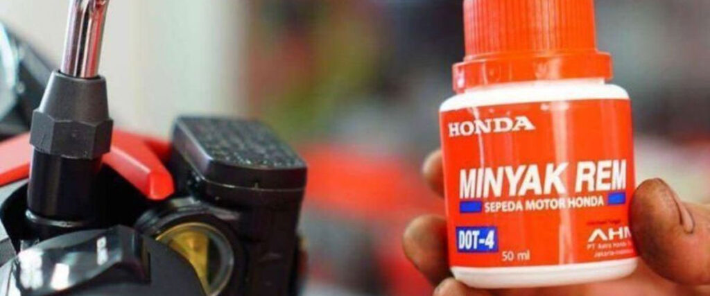 Fungsi Minyak Rem pada Sepeda Motor Honda dan Pentingnya Perawatan Berkala