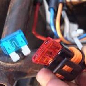 Penyebab Oil Change Selalu Menyala pada Motor Honda