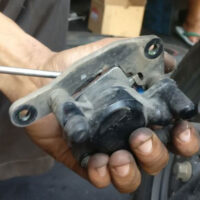 Kenapa Rem Cakram Sepeda Motor Honda Seret Setelah Ganti Kampas?