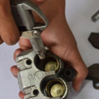 Kenapa Rem Cakram Sepeda Motor Honda Seret Setelah Ganti Kampas?