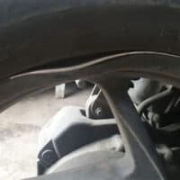 Kenapa Motor Bergetar Aneh Setelah Ganti Ban?