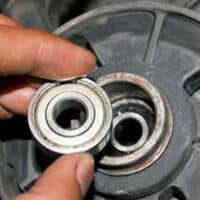 Beda Dong! Bearing Roda Depan dan Belakang Motor Honda Itu Beda Tugas, Lho! Beda Dong! Bearing Roda Depan dan Belakang Motor Honda Itu Beda Tugas, Lho!