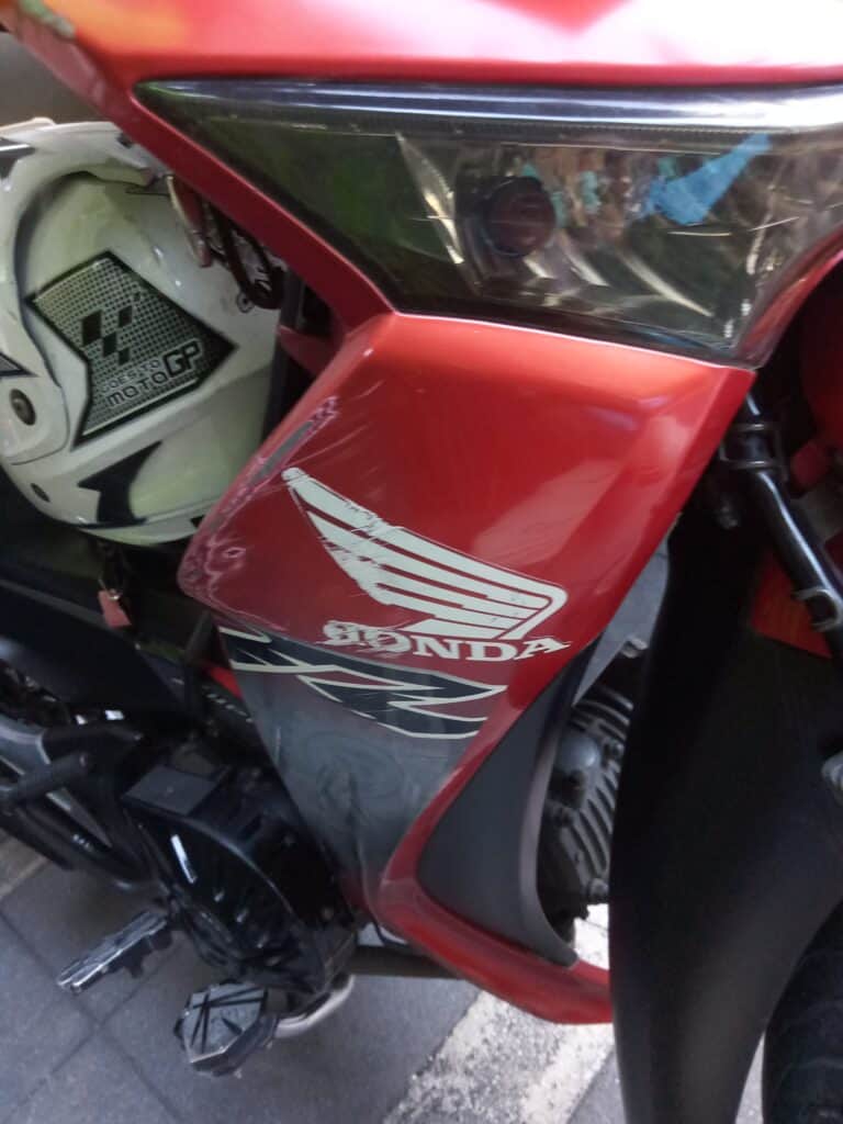 Image #1 from sayap depan kanan,warna merah yng original ada gak ya