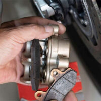 Rem Motor Honda Kamu Bunyi Cekit-Cekit? Ini Cara Gampang Ngatasinnya! Rem Motor Honda Kamu Bunyi Cekit-Cekit? Ini Cara Gampang Ngatasinnya!