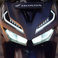 Tips Merawat Lampu Depan Motor Honda Agar Tetap Terang Tips Merawat Lampu Depan Motor Honda Agar Tetap Terang