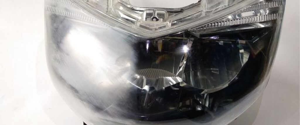 Solusi Mengatasi Mika Lampu Motor Honda yang Menguning