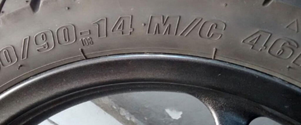 Panduan Lengkap Cara Mudah Membaca Kode pada Ban Motor Panduan Lengkap Cara Mudah Membaca Kode pada Ban Motor
