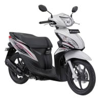 Honda Spacy Helm-in PGM-FI Imperial White